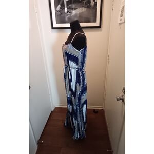S & D Pleated Geometric Maxi Cami Dress with Slip – Navy & Tan – Size XL